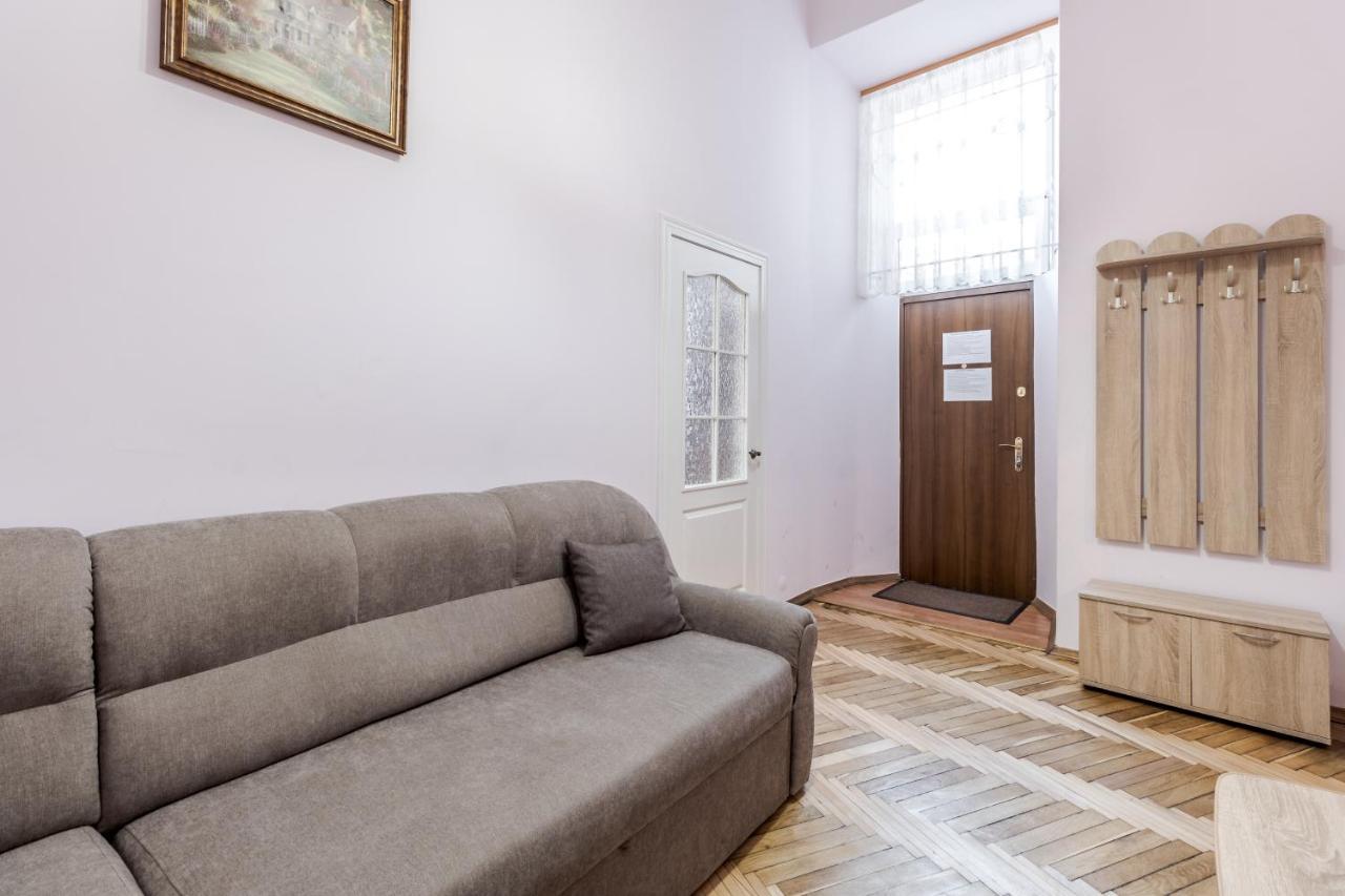 Striltsiv Apartment Lviv Exterior photo